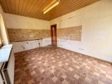 Küche OG mit Ausgang zur Terrasse