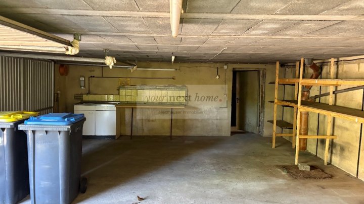 Doppelhaushälfte auf ca. 140 m² Wohnfläche mit großem Grundstück in Schiffweiler