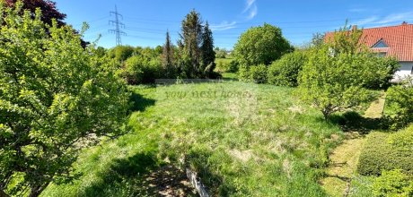 Großer Garten mit vielen Möglichkeiten