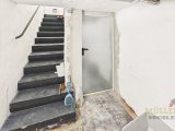 Treppe in Keller und Vorraum