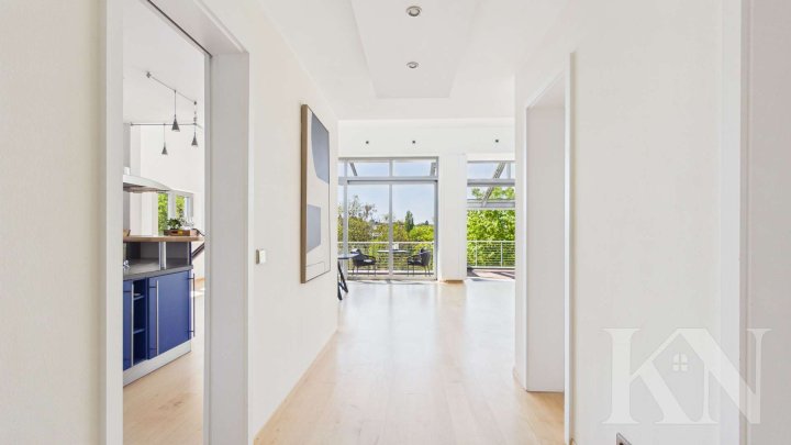 Exklusives Penthouse mit Galerie & Fernblick – Wohnen auf höchstem Niveau auf dem Triller!