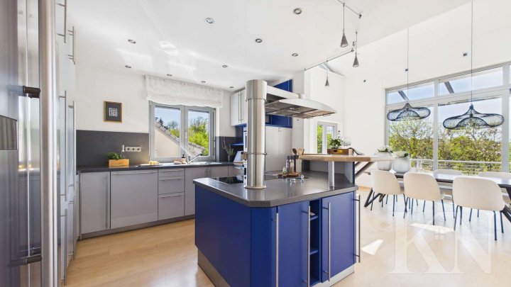 Exklusives Penthouse mit Galerie & Fernblick – Wohnen auf höchstem Niveau auf dem Triller!