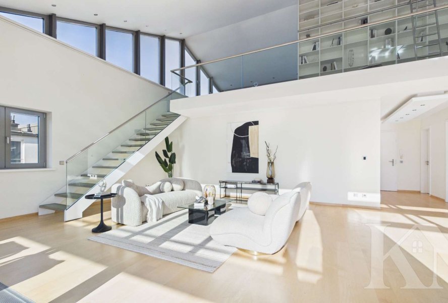 Wohnzimmer Blick zum Eingangsbereich
