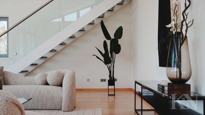 Exklusives Penthouse mit Galerie & Fernblick – Wohnen auf höchstem Niveau auf dem Triller!