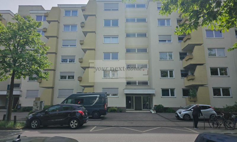 Etagenwohnung in Saarbrücken zu verkaufen.