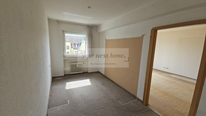 Etagenwohnung in Saarbrücken zu verkaufen.