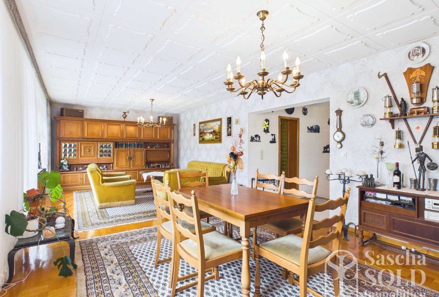 Wohn- und Esszimmer