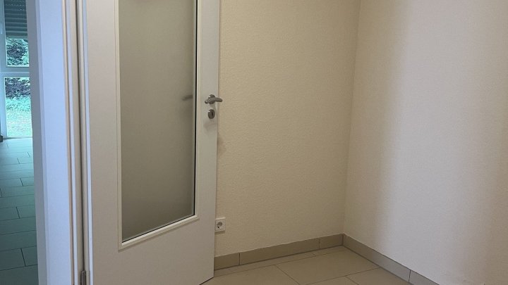 Großzügiges Wohnerlebnis im Herzen von Saarlouis - Moderne 5-Zimmer-Wohnung mit Balkon und hochwertiger Ausstattung