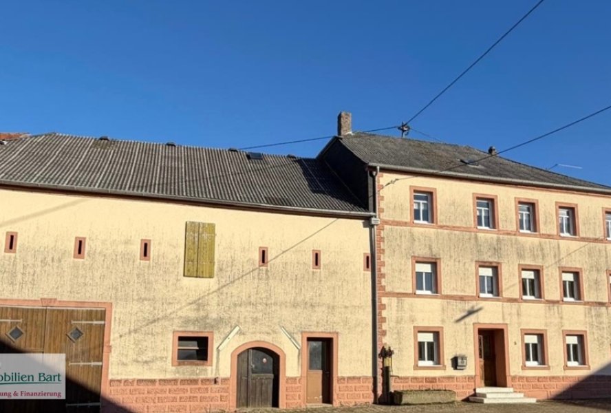  Straßenansicht