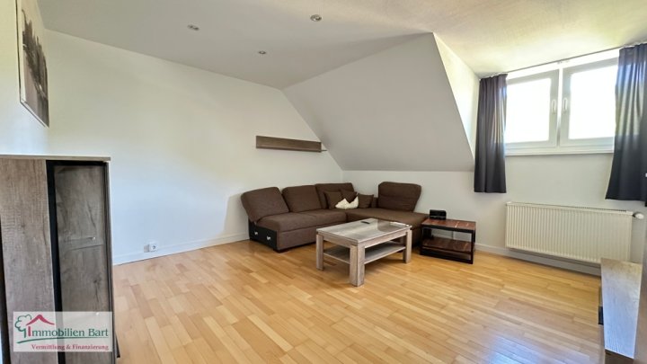 80 M² WOHNUNG MIT 2 KFZ-STELLPLÄTZEN UND GARTEN IN METTLACH-SAARHÖLZBACH!