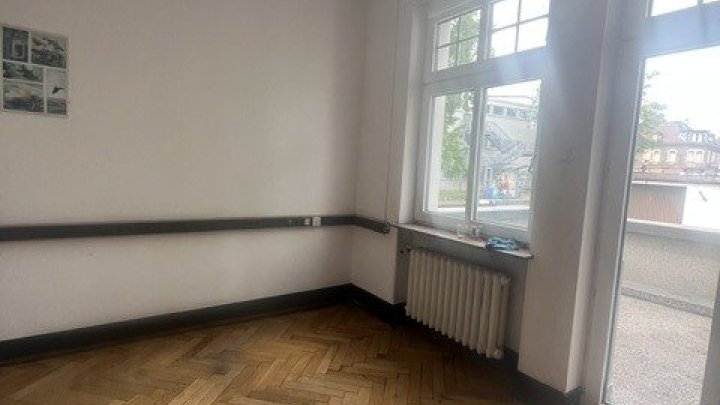 Stilvolle Altbau-Stadtvilla am Stadtrand von Völklingen - Großzügiges Wohnen auf 305 m² mit Charme und Potenzial -Wohnen und Arbeiten unter einem Dach