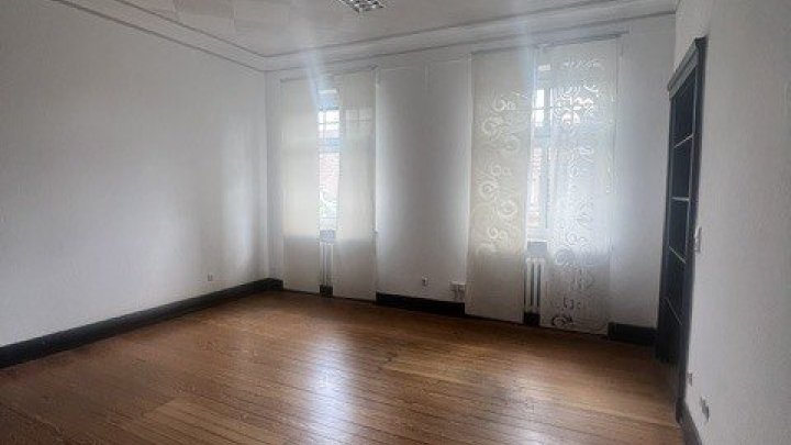 Stilvolle Altbau-Stadtvilla am Stadtrand von Völklingen - Großzügiges Wohnen auf 305 m² mit Charme und Potenzial -Wohnen und Arbeiten unter einem Dach