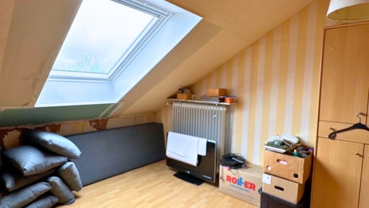 Gepflegtes 2-Familienhaus mit Garten und Terrassen, bereits Teileigentum gebildet