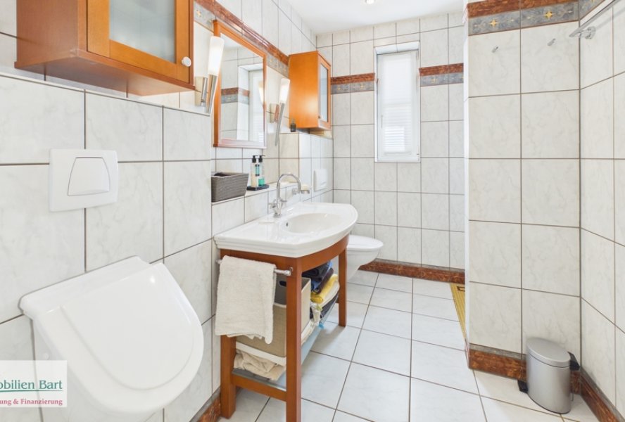Badezimmer EG