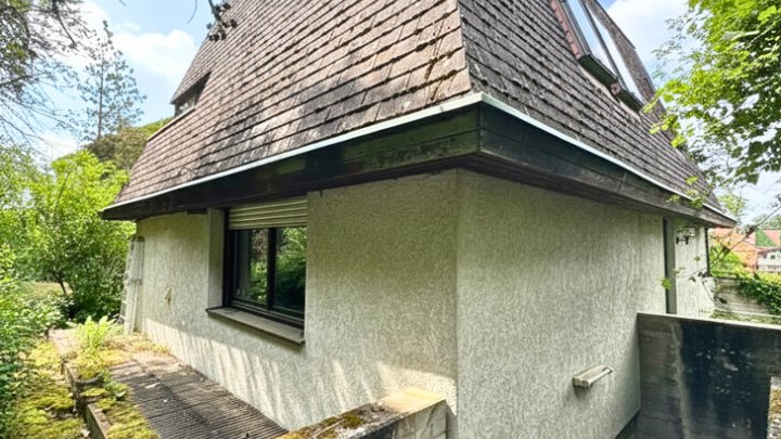 Einfamilienhaus mit ELW, tolles Grundstück mit Panoramablick über Saarbrücken