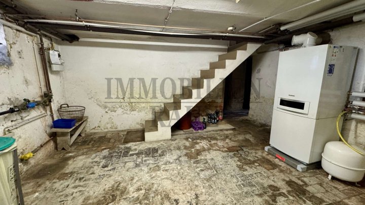 FAMILIENFREUNDLICHES UND GEPFLEGTES 1 FAMILIENHAUS MIT GROSSEM GARTEN IN RENTRICH