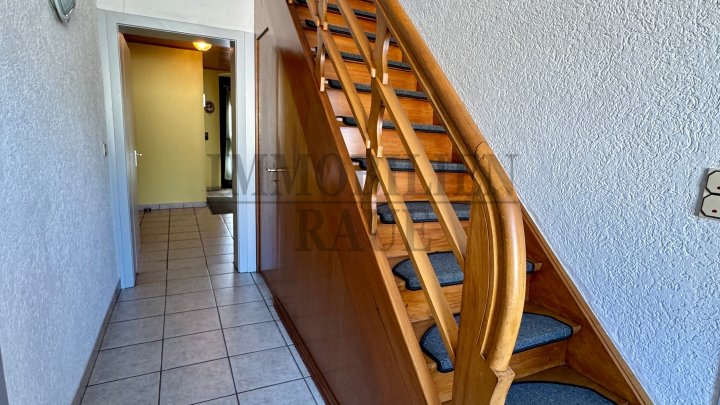 FAMILIENFREUNDLICHES UND GEPFLEGTES 1 FAMILIENHAUS MIT GROSSEM GARTEN IN RENTRICH