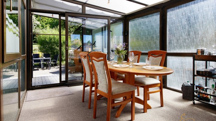 Platz für Familie, Hobby & Möglichkeiten | Haus mit Einliegerwohnung in Sulzbach