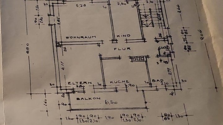 Freistehendes gepflegtes 2-3 FH mit Wintergarten, Garage, sofort verfügbar