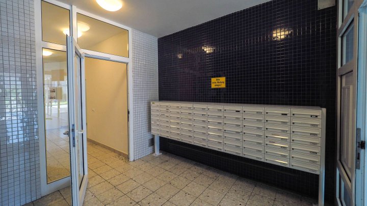 Schönes 2-Zimmer Apartment in Saarbrücken Innenstadt mit guter Belichtung/Einbauküche/Aufzug