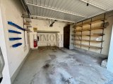 Garage (im Haus)