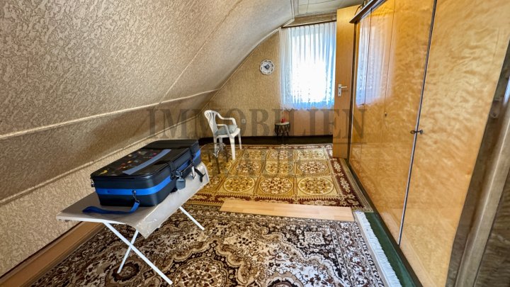 FAMILIENFREUNDLICHES 1 FAM-HAUS MIT EINLIEGERWOHNUNG IN SULZBACH - OHNE GARTEN - SOFORT FREI