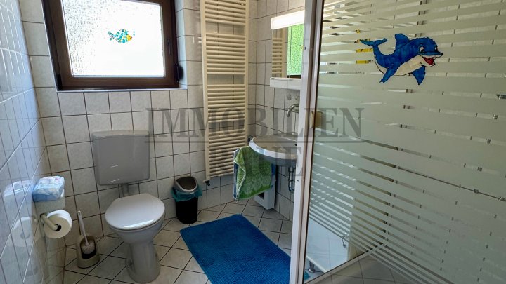 FAMILIENFREUNDLICHES 1 FAM-HAUS MIT EINLIEGERWOHNUNG IN SULZBACH - OHNE GARTEN - SOFORT FREI