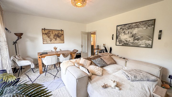 RUHIGE LAGE - Geräumige 3-ZKB Wohnung im EG mit Terrasse und Garage in ZW-City