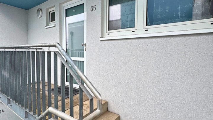 Attraktiv vermietete 3-ZKB Maisonette: Terrasse, Stellplatz, saniert mit neuem Dach und Fenstern