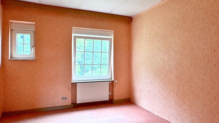 Altbauvilla mit parkähnlichem Grundstück auf dem oberen Rastpfuhl