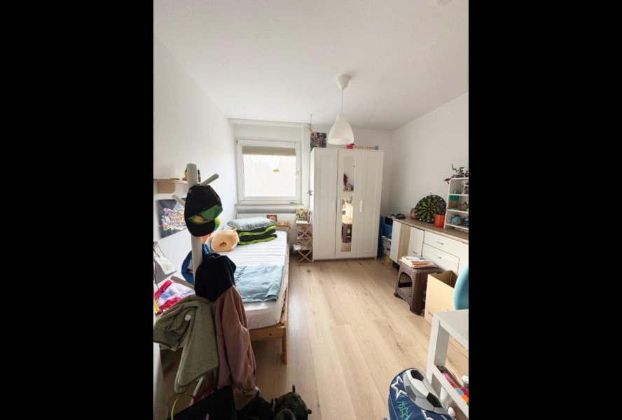Schlafzimmer (2)
