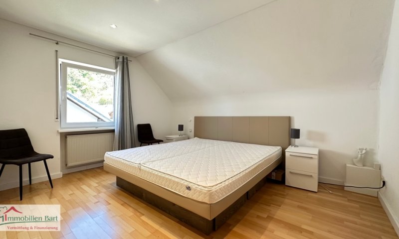 80 M² WOHNUNG MIT 2 KFZ-STELLPLÄTZEN UND GARTEN IN METTLACH-SAARHÖLZBACH!