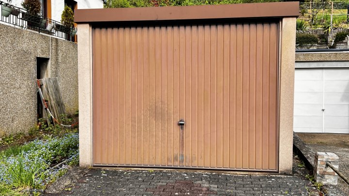 Doppelhaushälfte mit Garten und Garage - Ihr Sanierungsprojekt mit Potenzial in Großrosseln