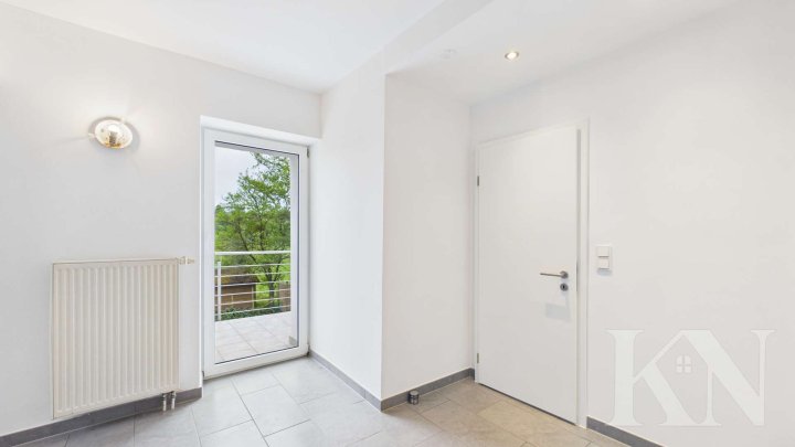 Gepflegte Doppelhaushälfte mit Garten & Ausbaupotenzial in Uchtelfangen