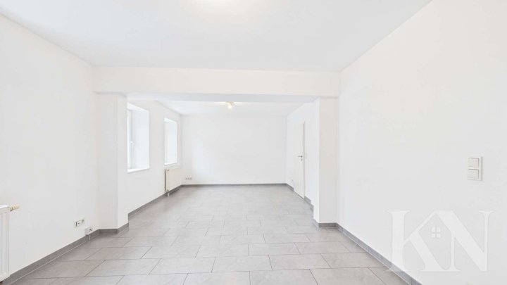 Gepflegte Doppelhaushälfte mit Garten & Ausbaupotenzial in Uchtelfangen