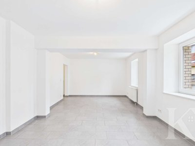 Wohn-/ Esszimmer