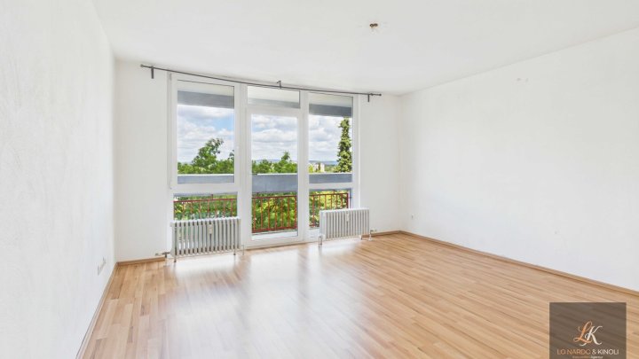 Gepflegte Eigentumswohnung in Homburg mit Balkon nahe der Uni-Klinik