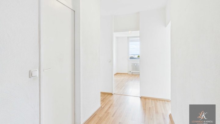 Gepflegte Eigentumswohnung in Homburg mit Balkon nahe der Uni-Klinik