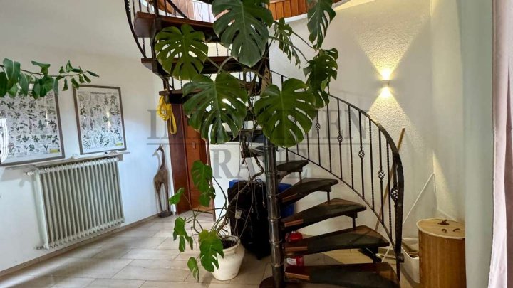 WOHNEN AUF EINER EBENE – WINKELBUNGALOW MIT GARTEN IN GUTER LAGE VON SPIESEN