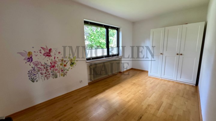 WOHNEN AUF EINER EBENE – WINKELBUNGALOW MIT GARTEN IN GUTER LAGE VON SPIESEN