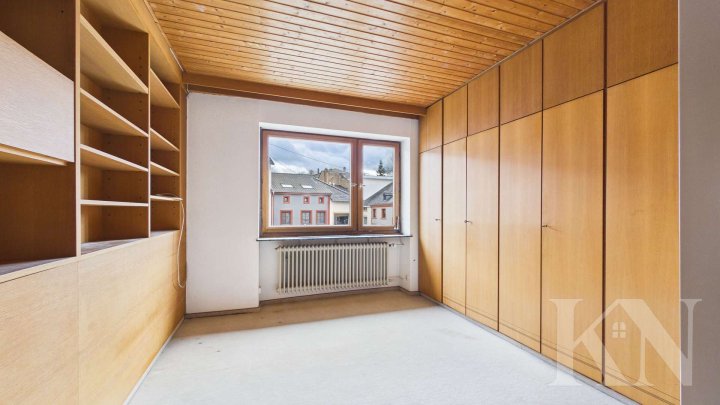 Wohnen & Arbeiten vereint – Großzügiges Wohn- und Geschäftshaus im Zentrum von Perl