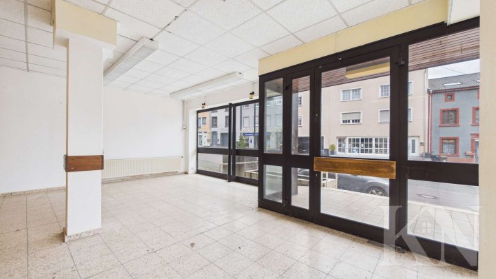 Wohnen & Arbeiten vereint – Großzügiges Wohn- und Geschäftshaus im Zentrum von Perl