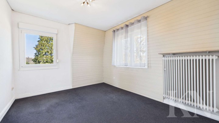 Altbauvilla mit Charme & Schieflage – 200 m² Wohnfläche auf 1.085 m² Grundstück