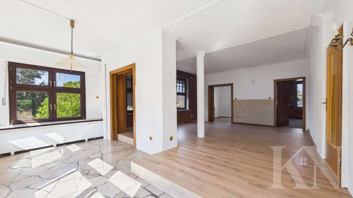 Altbauvilla mit Charme & Schieflage – 200 m² Wohnfläche auf 1.085 m² Grundstück