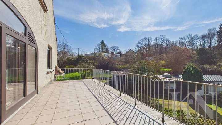 Altbauvilla mit Charme & Schieflage – 200 m² Wohnfläche auf 1.085 m² Grundstück