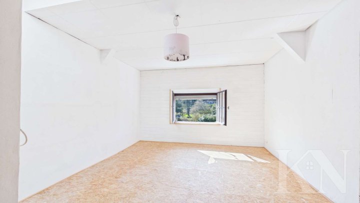 Altbauvilla mit Charme & Schieflage – 200 m² Wohnfläche auf 1.085 m² Grundstück