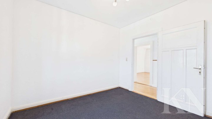 Altbauvilla mit Charme & Schieflage – 200 m² Wohnfläche auf 1.085 m² Grundstück