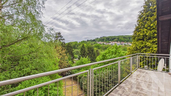 Einfamilienhaus mit großem Grundstück und vielseitigem Potenzial