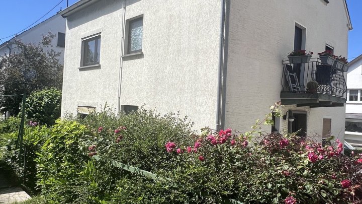 Freistehendes 2-Familienhaus in Völklingen-Oberes Wehrden zu verkaufen - ideal für Familien oder Kapitalanleger