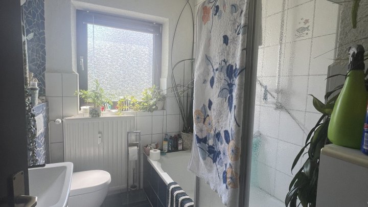 Freistehendes 2-Familienhaus in Völklingen-Oberes Wehrden zu verkaufen - ideal für Familien oder Kapitalanleger